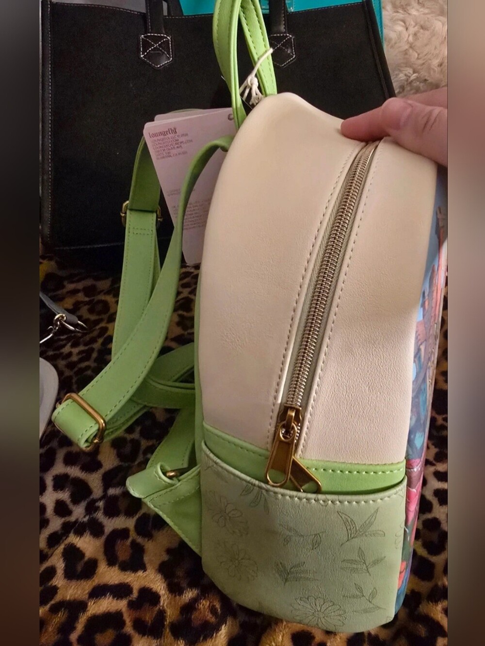 Disney Belle Backpack BRAND NEW - Picture 4 of 5